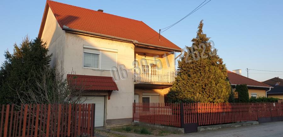 eladó családi ház, Dunaföldvár