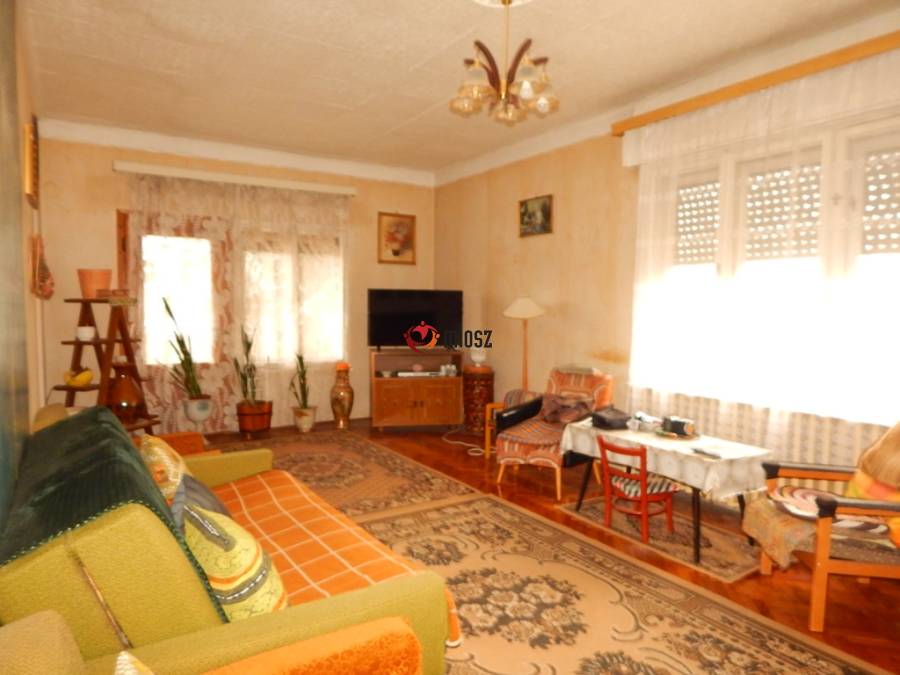 eladó családi ház, Kaposvár
