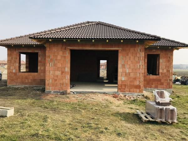 eladó újépítésű családi ház, Taksony